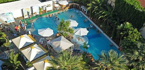 Kentrikon Hotel & Spa Lutrá Edipszú Kültér fotó